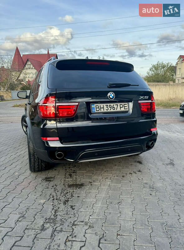 Внедорожник / Кроссовер BMW X5 2011 в Одессе