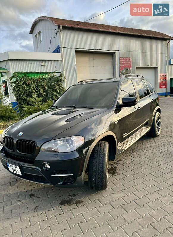 Внедорожник / Кроссовер BMW X5 2011 в Одессе