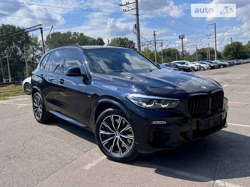 BMW X5 2019