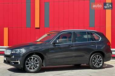 Внедорожник / Кроссовер BMW X5 2014 в 