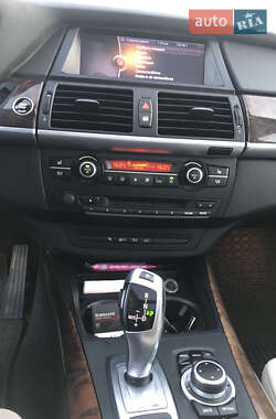 Внедорожник / Кроссовер BMW X5 2012 в 