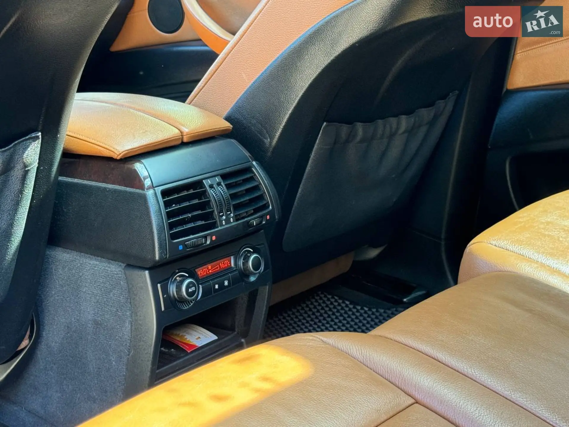 2010 BMW X5 - мініатюра 17