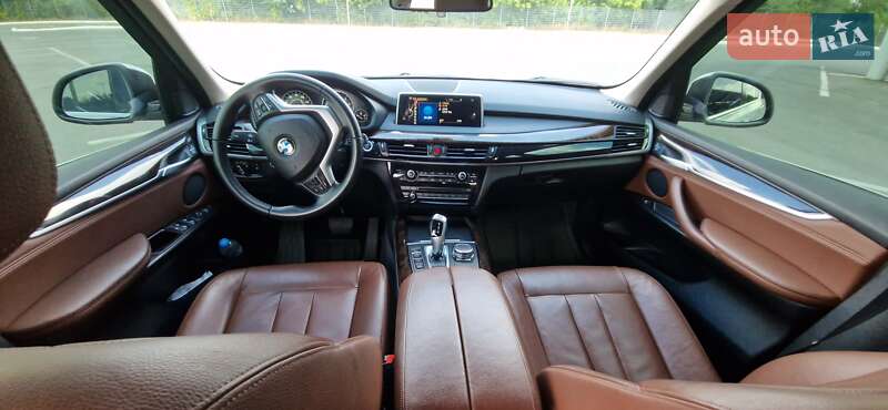 Внедорожник / Кроссовер BMW X5 2015 в Запорожье