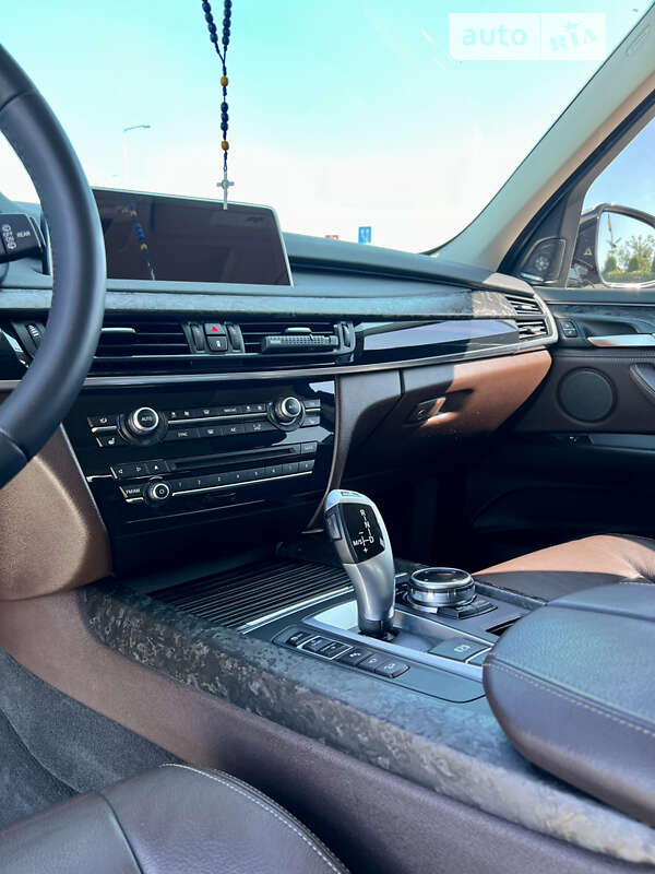 Внедорожник / Кроссовер BMW X5 2014 в Стрые