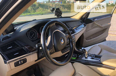 Позашляховик / Кросовер BMW X5 2013 в Львові