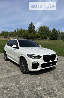 Позашляховик / Кросовер BMW X5 2020 в Києві