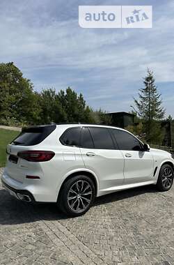 Позашляховик / Кросовер BMW X5 2020 в Києві