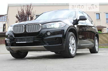 Позашляховик / Кросовер BMW X5 2015 в Рівному