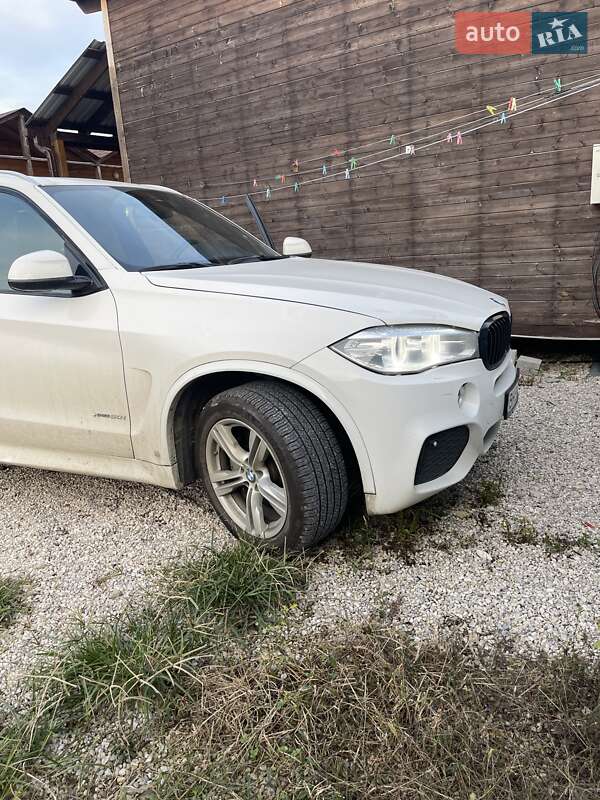 Внедорожник / Кроссовер BMW X5 2014 в Херсоне