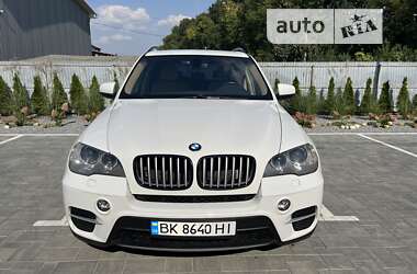 Позашляховик / Кросовер BMW X5 2010 в Луцьку