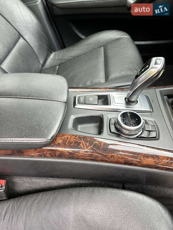 Внедорожник / Кроссовер BMW X5 2011 в Одессе