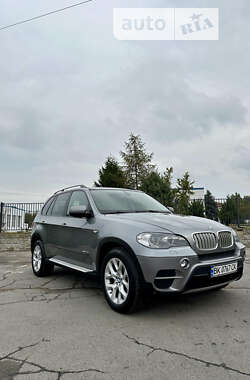 Позашляховик / Кросовер BMW X5 2013 в Рівному