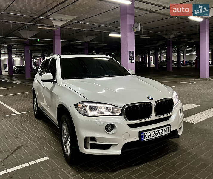 Позашляховик / Кросовер BMW X5 2016 в Києві