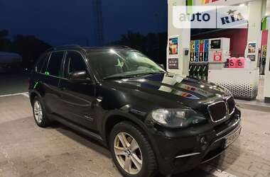 Внедорожник / Кроссовер BMW X5 2011 в Хотине