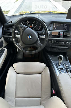 Внедорожник / Кроссовер BMW X5 2011 в Луцке