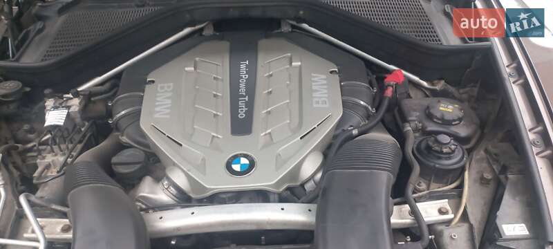Внедорожник / Кроссовер BMW X5 2011 в Киеве