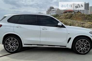 Внедорожник / Кроссовер BMW X5 2021 в Одессе