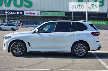 Внедорожник / Кроссовер BMW X5 2021 в Киеве