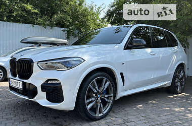 Внедорожник / Кроссовер BMW X5 2021 в 