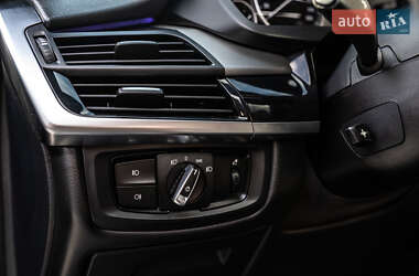 Позашляховик / Кросовер BMW X5 2017 в 
