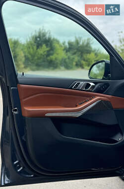 Внедорожник / Кроссовер BMW X5 2022 в 