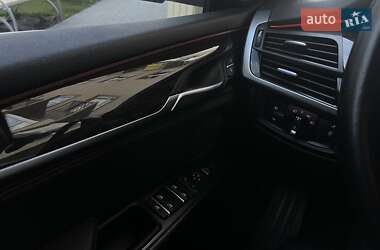 Внедорожник / Кроссовер BMW X5 2016 в 