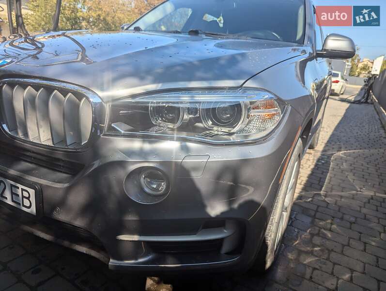 Позашляховик / Кросовер BMW X5 2015 в Івано-Франківську