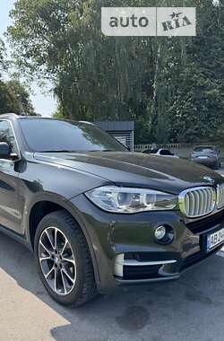 Позашляховик / Кросовер BMW X5 2015 в Вінниці