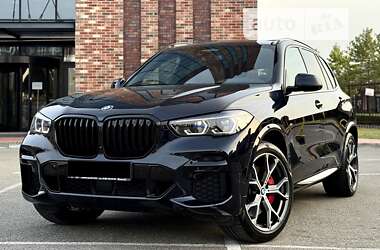 Внедорожник / Кроссовер BMW X5 2022 в Киеве