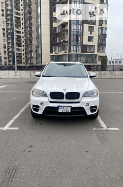 Позашляховик / Кросовер BMW X5 2011 в Києві