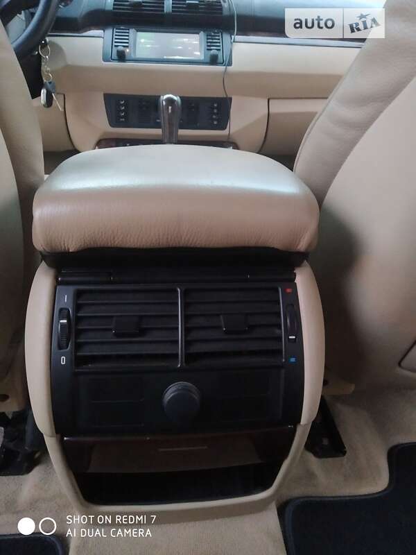 Позашляховик / Кросовер BMW X5 2005 в Чернівцях