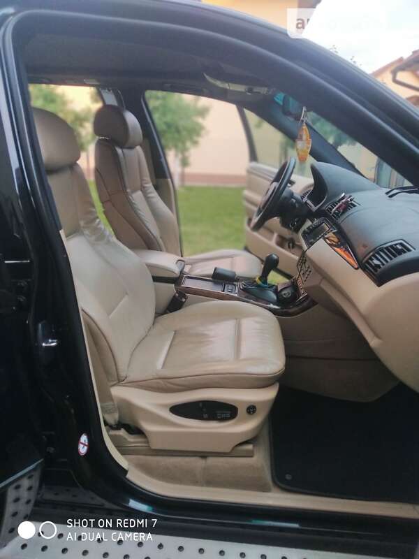 Позашляховик / Кросовер BMW X5 2005 в Чернівцях