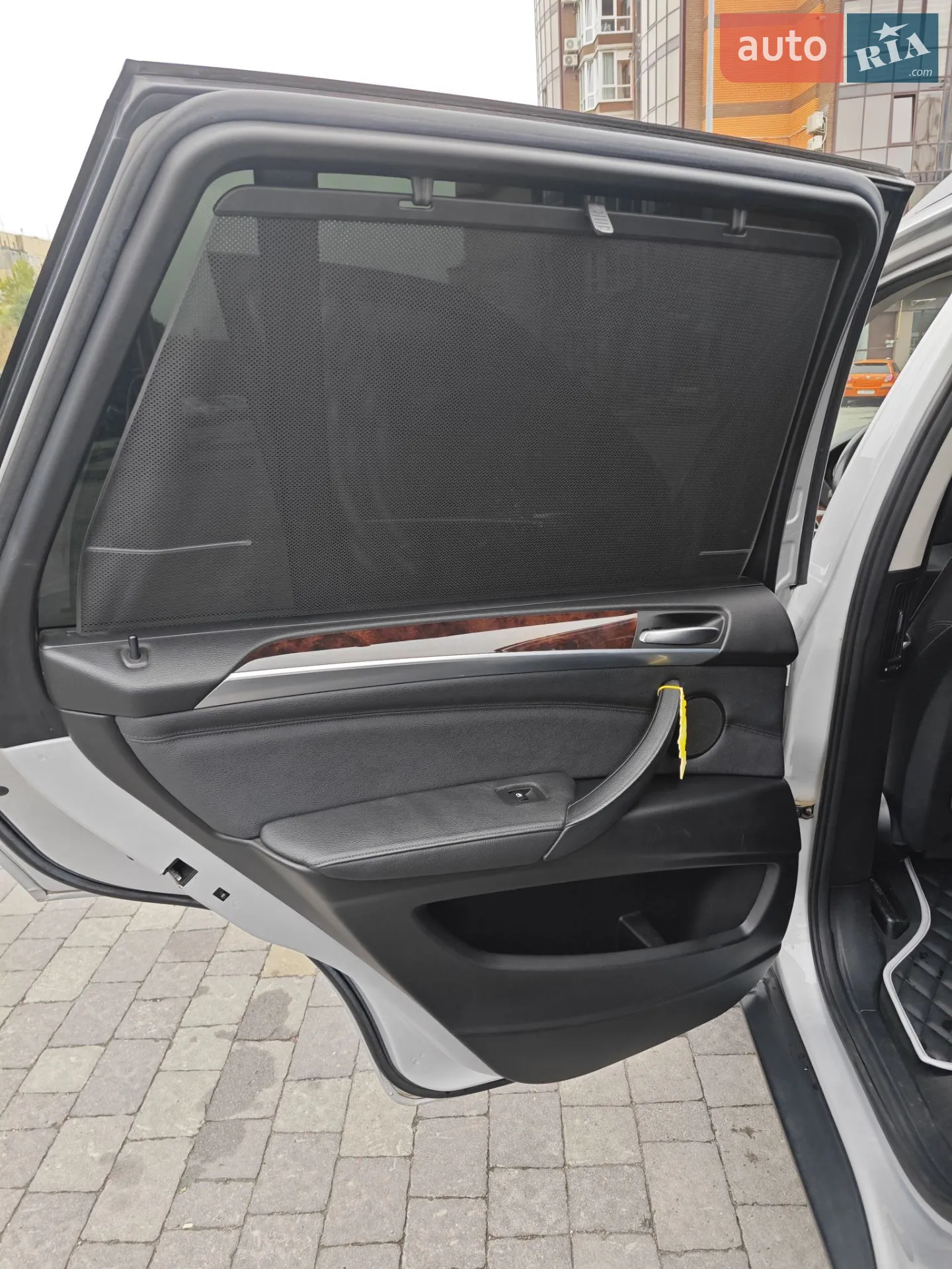 2010 BMW X5 - мініатюра 16