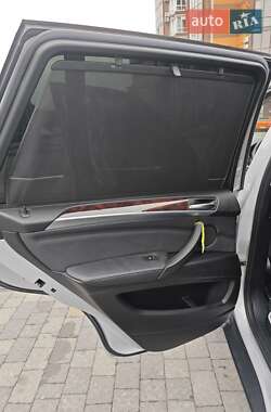 Внедорожник / Кроссовер BMW X5 2010 в Львове