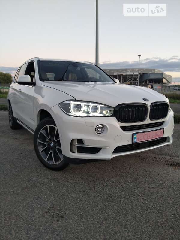 Внедорожник / Кроссовер BMW X5 2018 в 