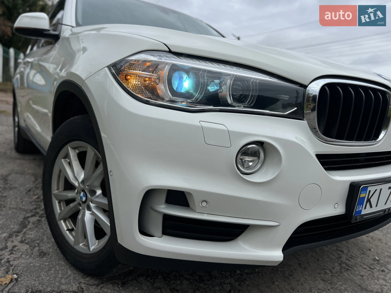 2017 BMW X5 - мініатюра 16