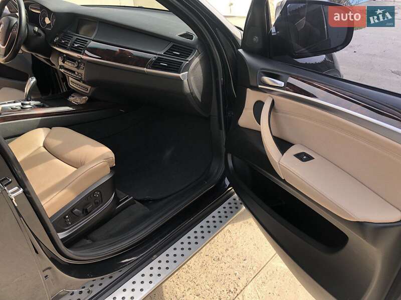 Позашляховик / Кросовер BMW X5 2007 в Одесі