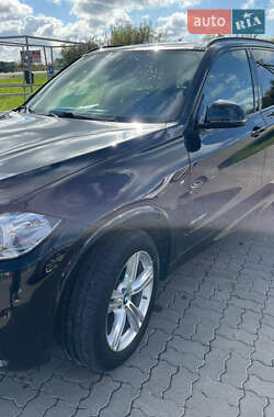 Позашляховик / Кросовер BMW X5 2017 в 