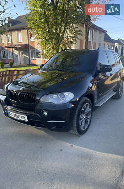 Позашляховик / Кросовер BMW X5 2011 в Івано-Франківську