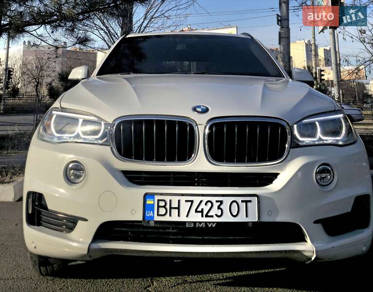 Внедорожник / Кроссовер BMW X5 2015 в Одессе