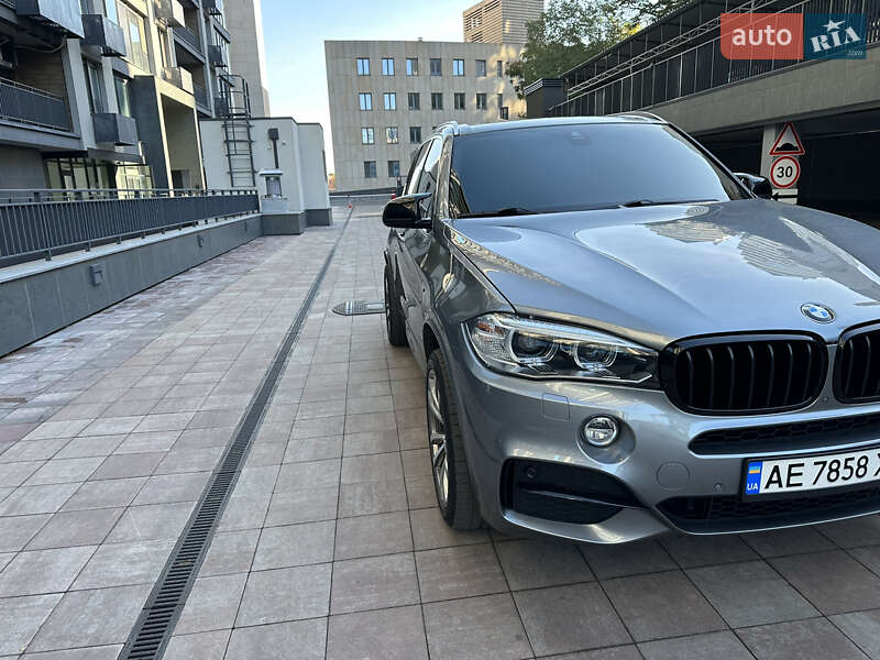 Позашляховик / Кросовер BMW X5 2016 в Дніпрі