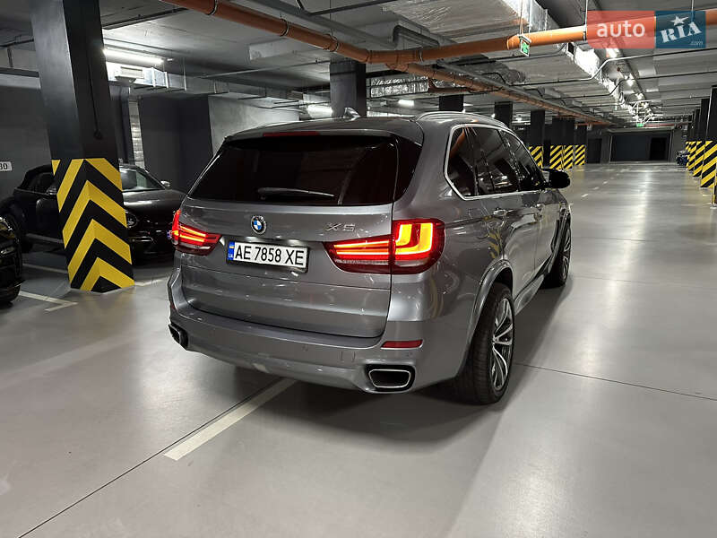 Позашляховик / Кросовер BMW X5 2016 в Дніпрі