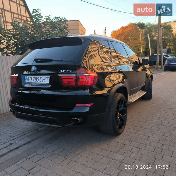 Внедорожник / Кроссовер BMW X5 2013 в Ужгороде