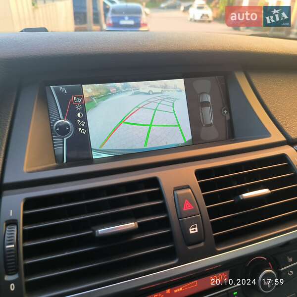 Внедорожник / Кроссовер BMW X5 2013 в Ужгороде