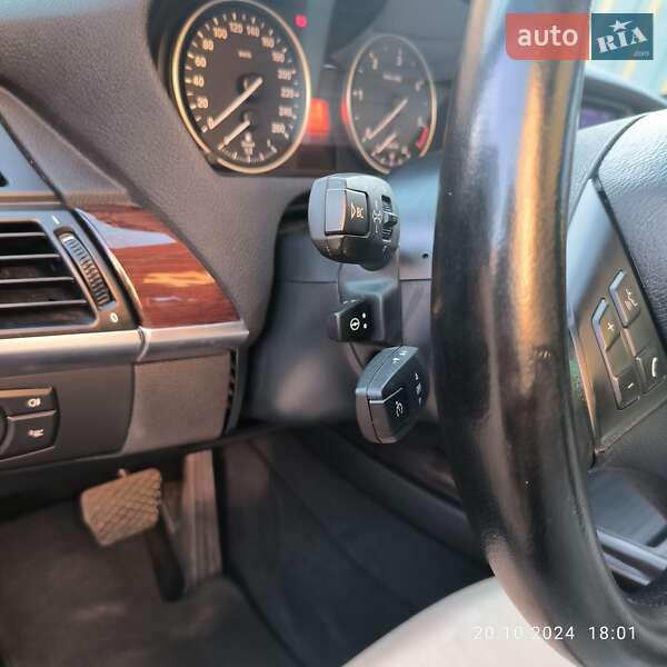 Внедорожник / Кроссовер BMW X5 2013 в Ужгороде