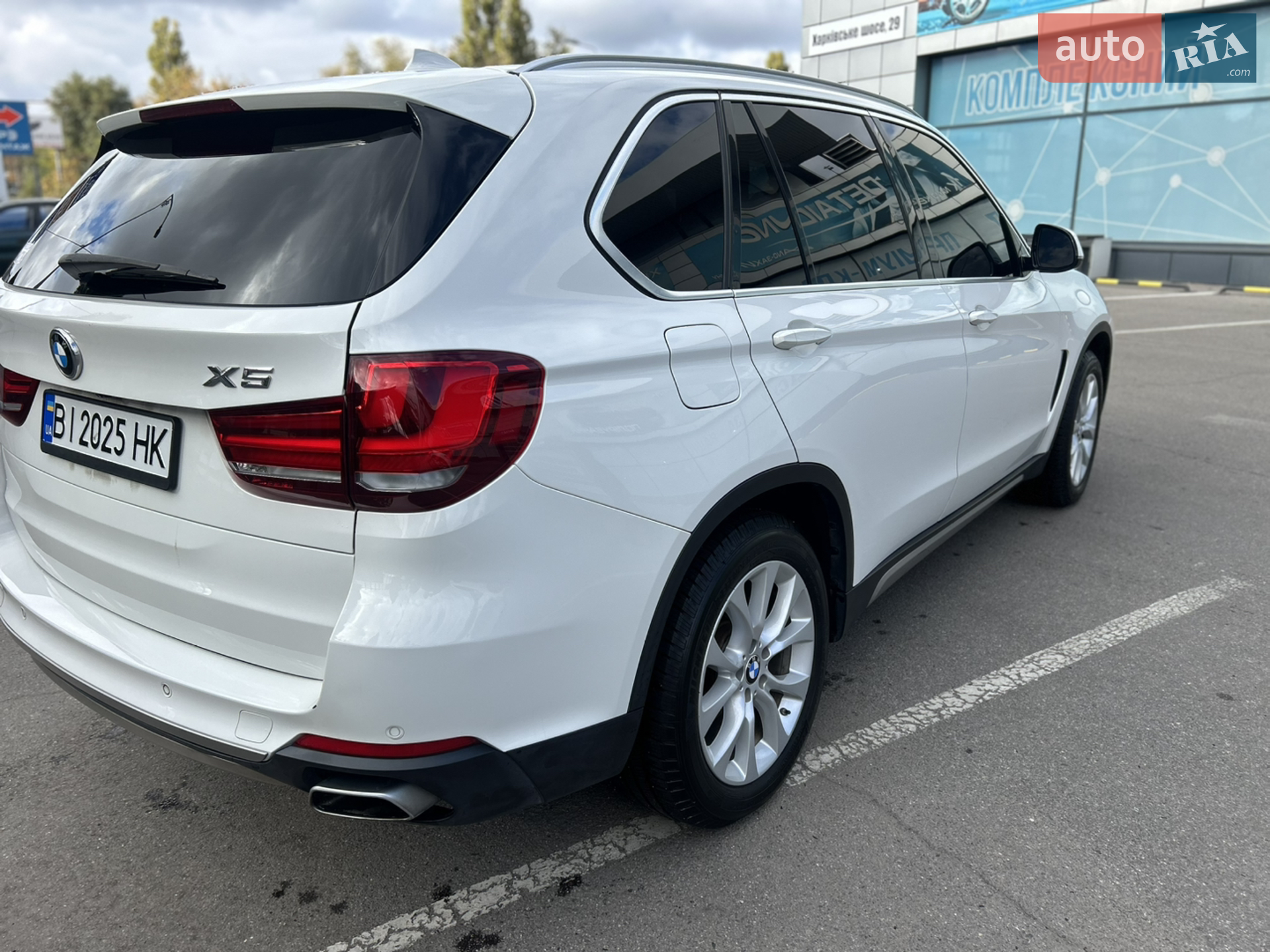 2017 BMW X5 - мініатюра 3