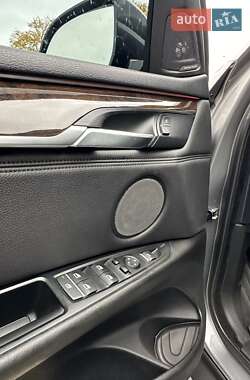 Внедорожник / Кроссовер BMW X5 2014 в 