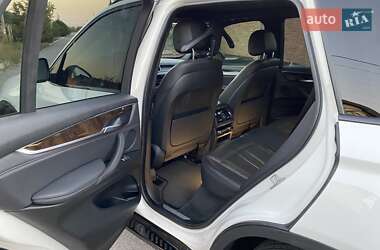 Внедорожник / Кроссовер BMW X5 2018 в 