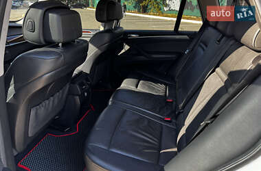 Внедорожник / Кроссовер BMW X5 2009 в 