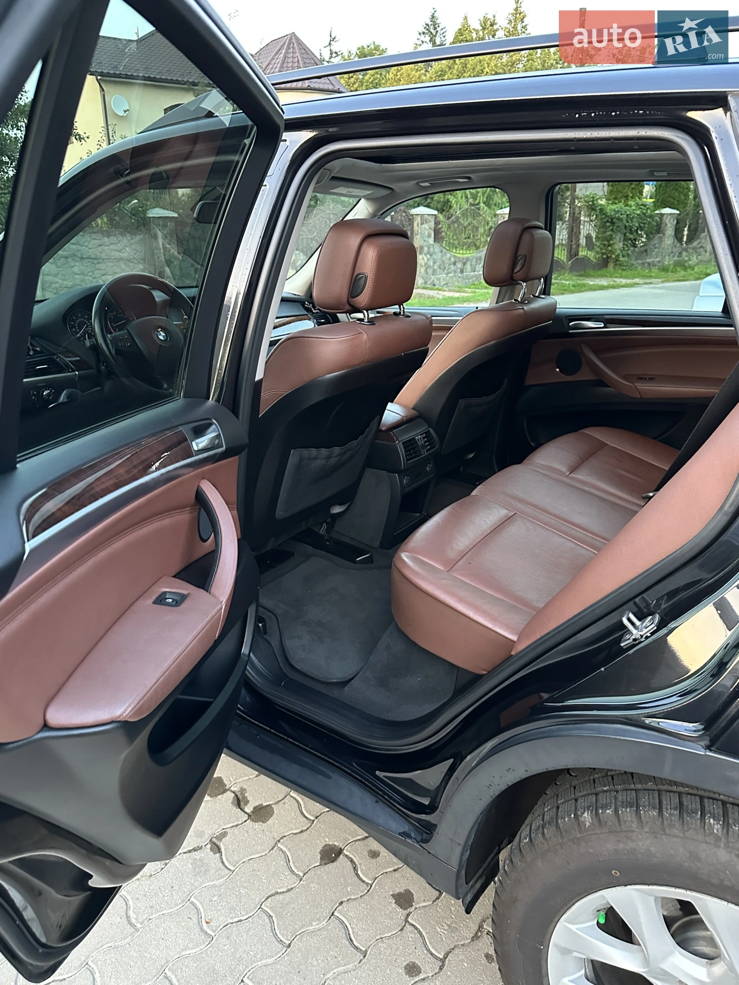 2010 BMW X5 - мініатюра 14